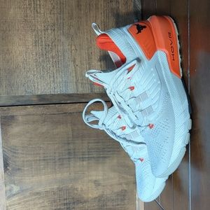 Under Armour Project Rock | Size 8 | Cream/off-white & orange